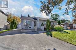 1329 NIAGARA STONE ROAD | Niagara-on-the-Lake Ontario | Slide Image Three