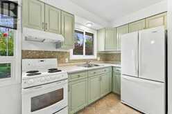 4227 PETTIT AVENUE | Niagara Falls Ontario | Slide Image Thirteen