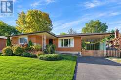 4227 PETTIT AVENUE | Niagara Falls Ontario | Slide Image Two