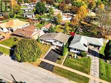 4534 PETTIT AVENUE | Niagara Falls Ontario | Slide Image Four