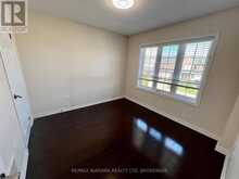 11 KEITH CRESCENT | St. Catharines Ontario | Slide Image Thirty-two