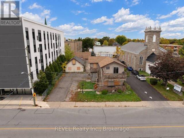 21 PINE STREET S Thorold Ontario, L2V 3L1 - Multi-family Home For Sale