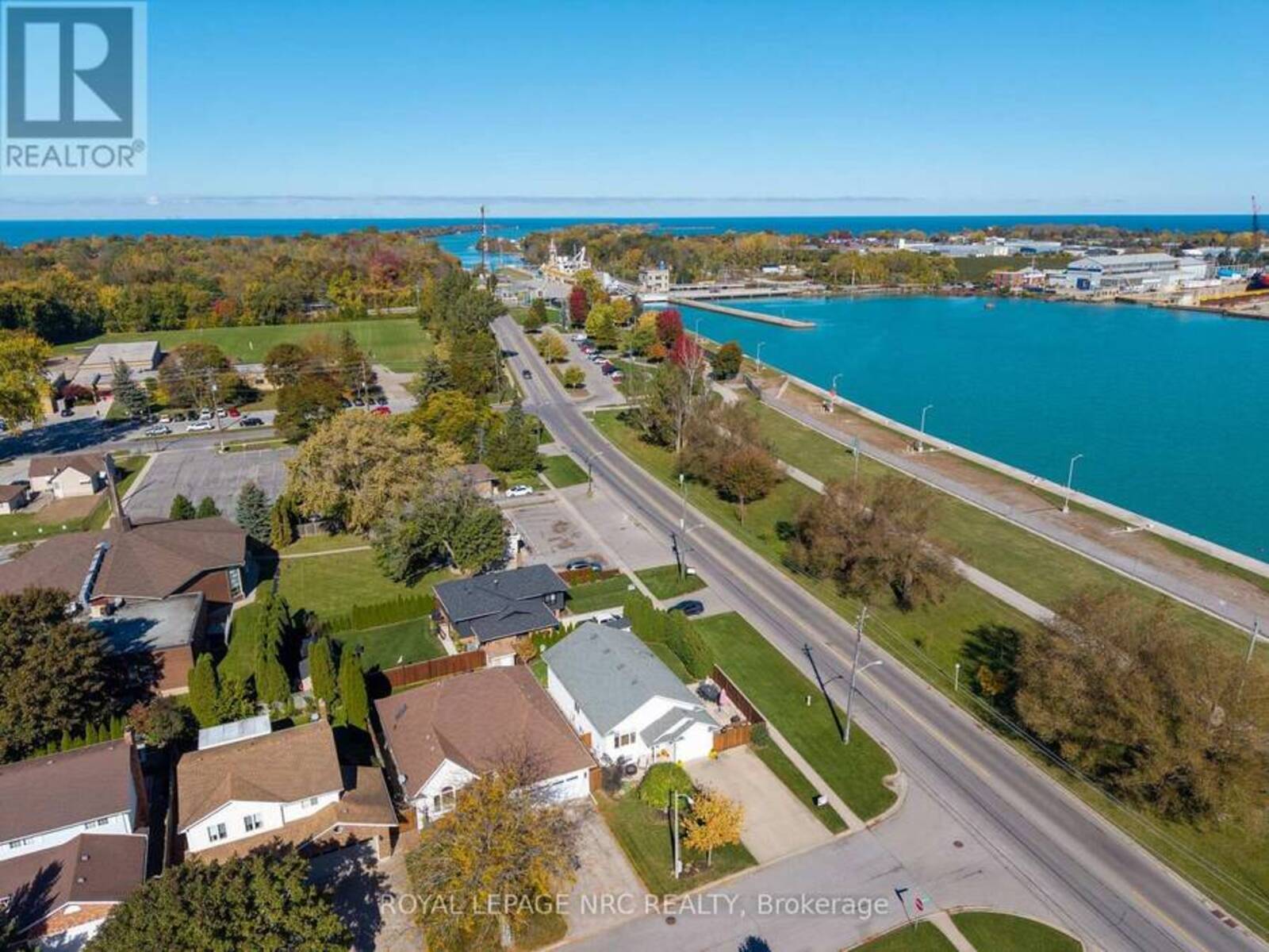 1 BAHAMA BAY, St. Catharines, Ontario L2M 7W2