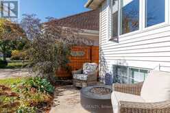 1 BAHAMA BAY | St. Catharines Ontario | Slide Image Seven