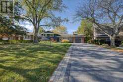 16 WOODINGTON CRESCENT | St. Catharines Ontario | Slide Image Two