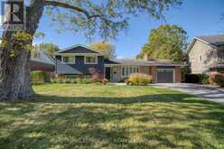 16 WOODINGTON CRESCENT | St. Catharines Ontario | Slide Image Three