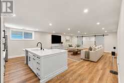 1A BAYBERRY LANE | Niagara-on-the-Lake Ontario | Slide Image Twenty-eight