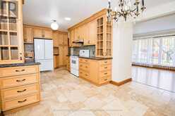 490 NIAGARA STREET | St. Catharines Ontario | Slide Image Ten