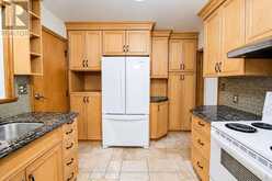 490 NIAGARA STREET | St. Catharines Ontario | Slide Image Thirteen