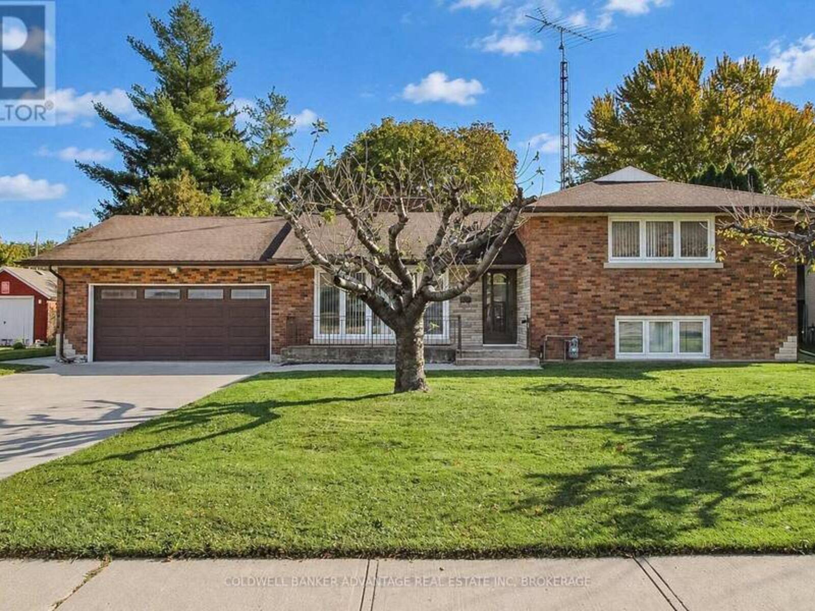 490 NIAGARA STREET, St. Catharines, Ontario L2M 3P5