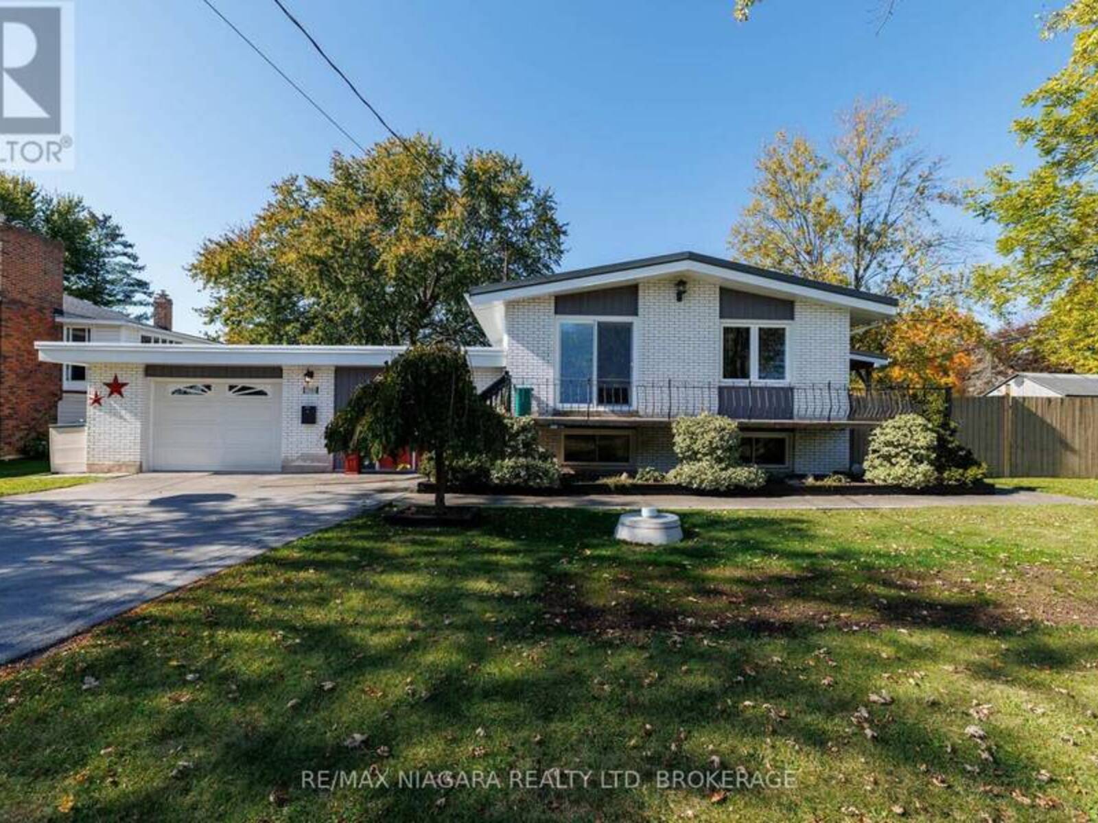 3984 ELM STREET, Welland, Ontario L3B 3P3