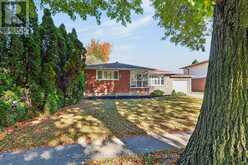 6773 CRAWFORD STREET | Niagara Falls Ontario | Slide Image Two