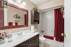 8372 MUNDARE CRESCENT | Niagara Falls Ontario | Slide Image Sixteen