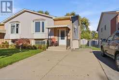 8372 MUNDARE CRESCENT | Niagara Falls Ontario | Slide Image One