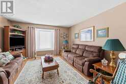 8372 MUNDARE CRESCENT | Niagara Falls Ontario | Slide Image Five