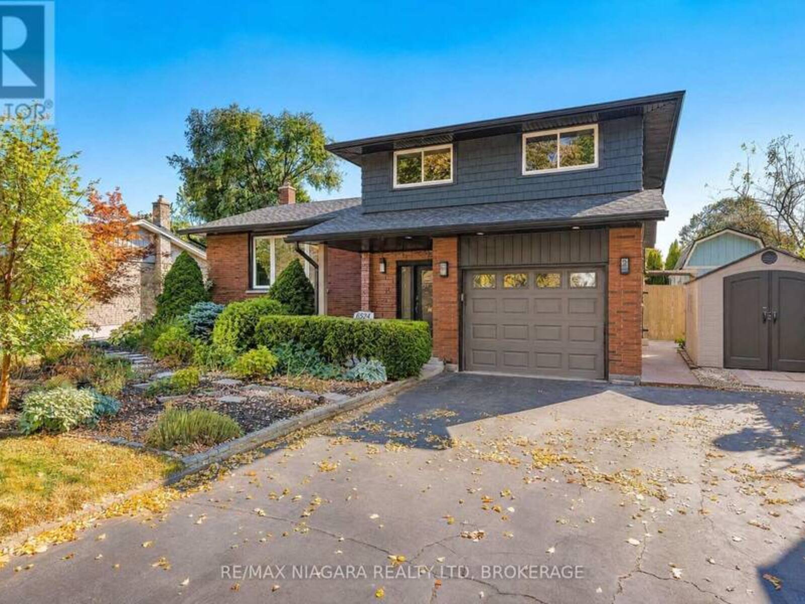 6524 GLENGATE STREET, Niagara Falls, Ontario L2E 5S7