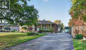 77 LEASIDE DRIVE | St. Catharines Ontario | Slide Image Three