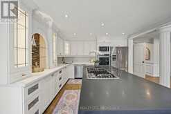 2 AITKEN CIRCLE | Markham Ontario | Slide Image Fourteen