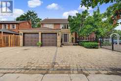 2 AITKEN CIRCLE | Markham Ontario | Slide Image One