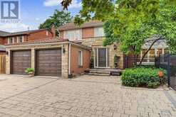 2 AITKEN CIRCLE | Markham Ontario | Slide Image Three