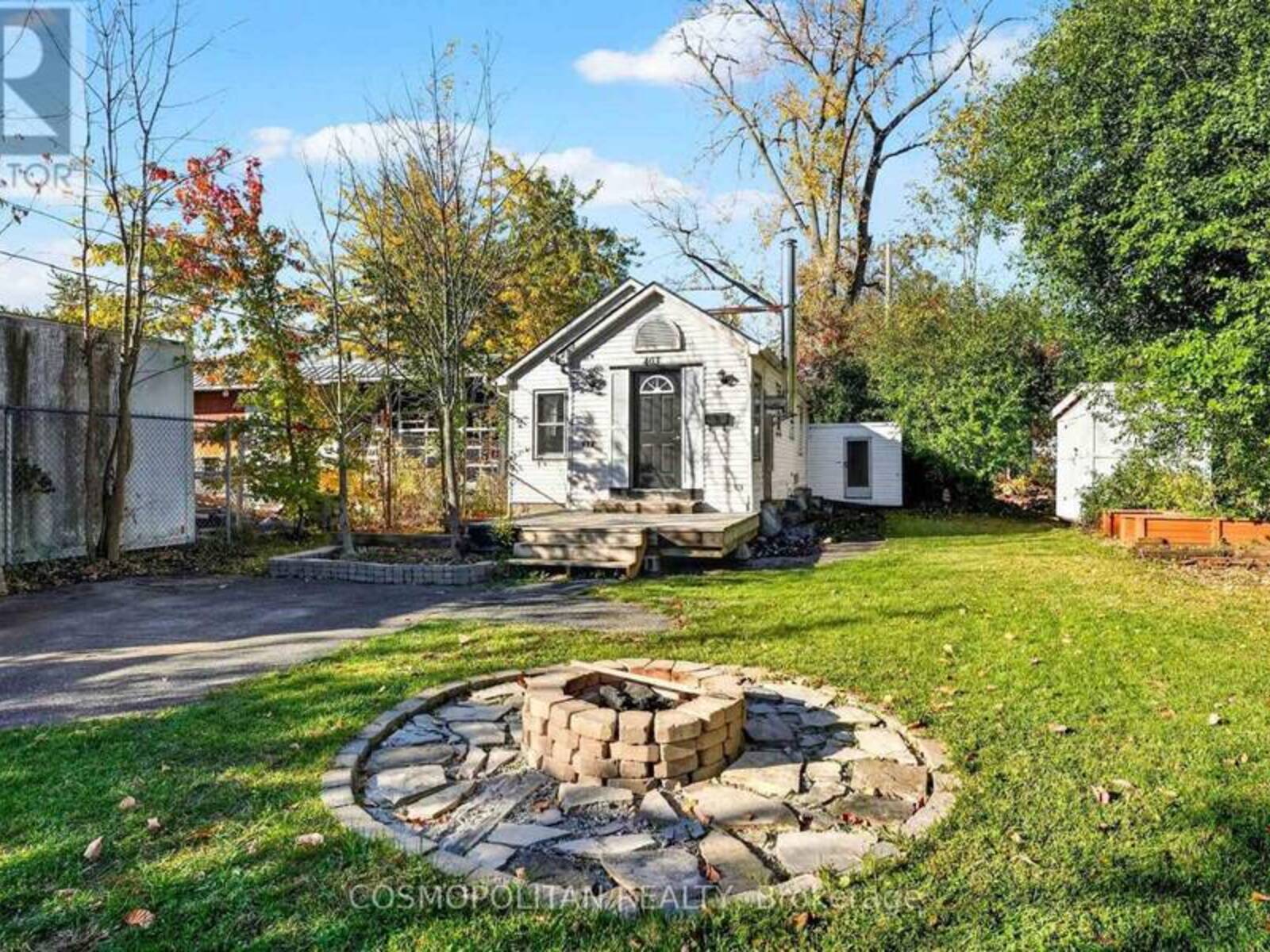 403 CRESCENT ROAD, Fort Erie, Ontario L2A 4P6