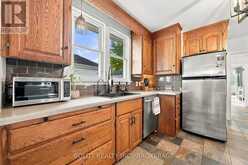 190 CARLTON STREET | St. Catharines Ontario | Slide Image Fifteen