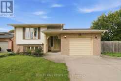 32 CRESTCOMBE ROAD | St. Catharines Ontario | Slide Image One