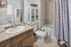 5064 CONNOR DRIVE | Beamsville Ontario | Slide Image Nineteen