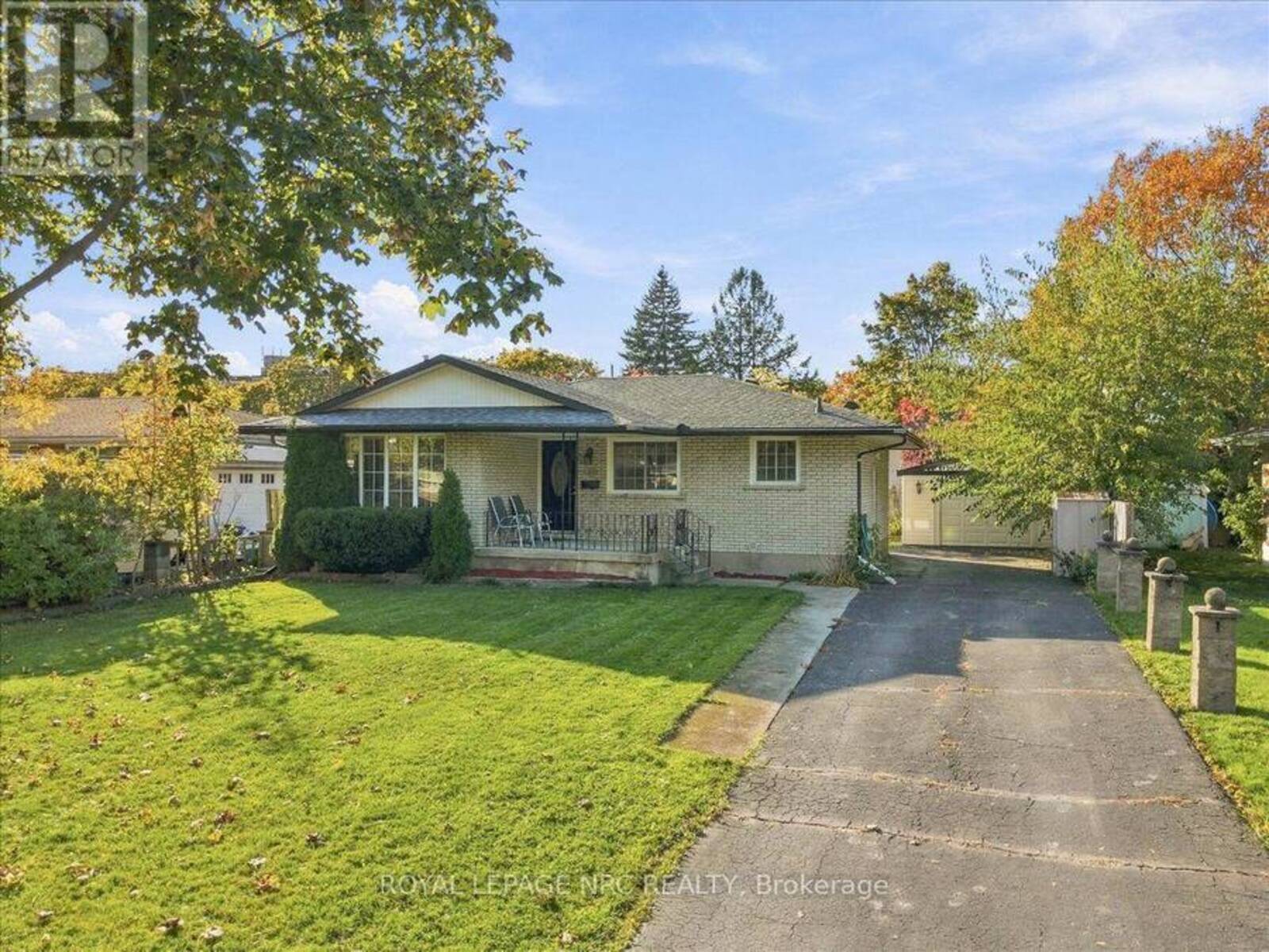 51 HIGHCOURT CRESCENT, St. Catharines, Ontario L2M 3M5