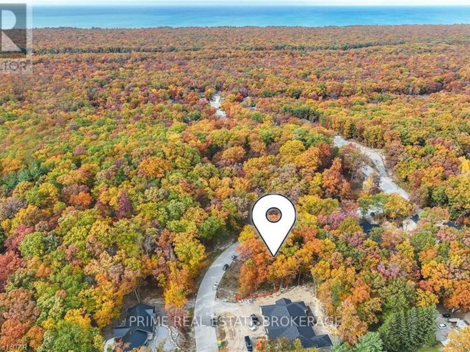 10099 PINERY BLUFFS ROAD, Lambton Shores, Ontario N0M 1T0