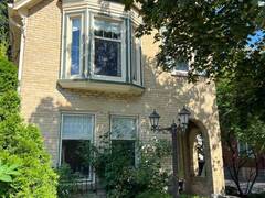 552 ADELAIDE STREET N London Ontario, N6B 3J5