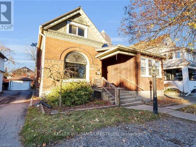 89 GLADSTONE AVENUE St. Thomas Ontario, N5R 2L9