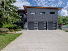 9385 ELVIAGE DRIVE London Ontario, N6K 4R8