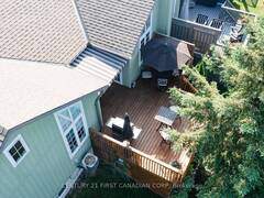 5 OAKWOOD LINKS LANE Lambton Shores Ontario, N0M 1T0