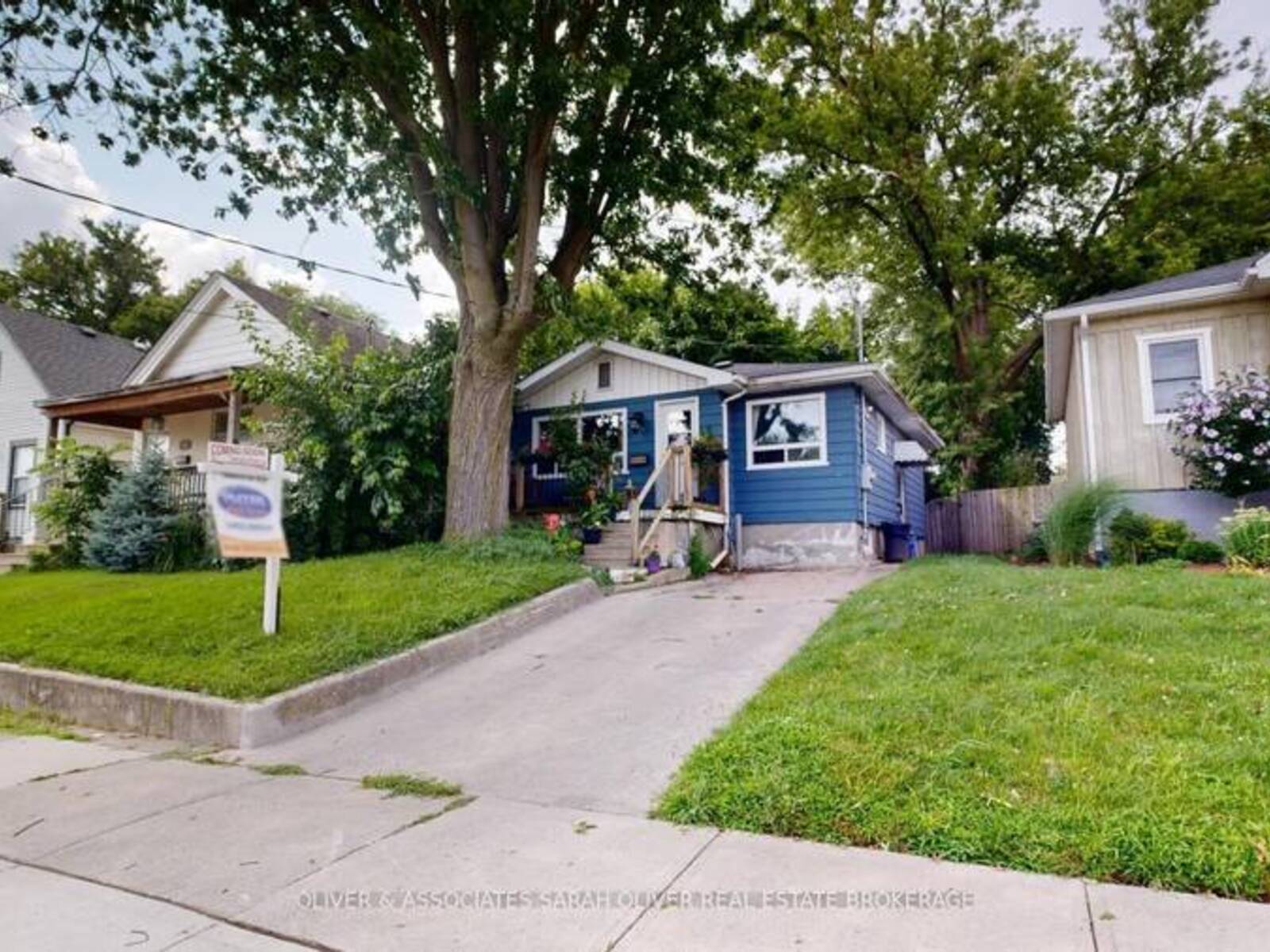 18 CONNAUGHT AVENUE, London, Ontario N5Y 3A3