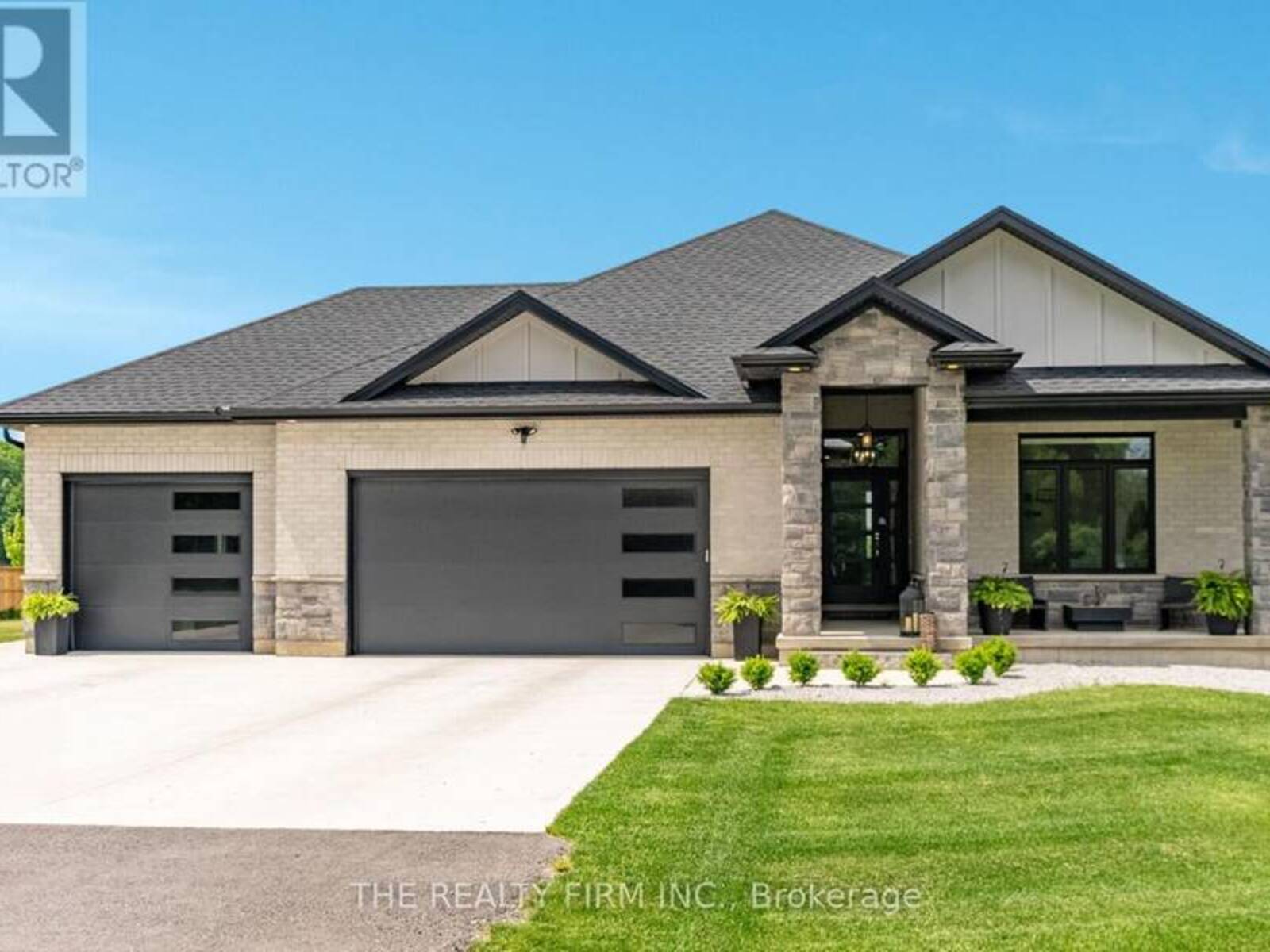 5 GROGAST COURT, Strathroy-Caradoc, Ontario N7G 3H8