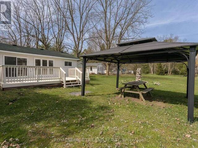 20927 LAKESIDE DRIVE Thames Centre Ontario, N0L 2P0