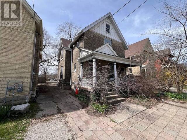 763 COLBORNE STREET London Ontario, N6A 3Z8