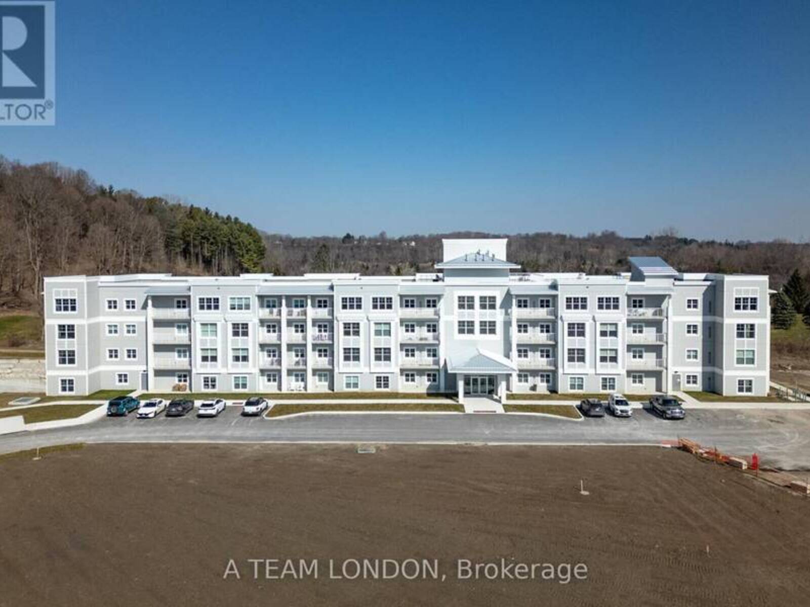 409 - 100 THE PROMENADE N, Central Elgin, Ontario N5L 1C5