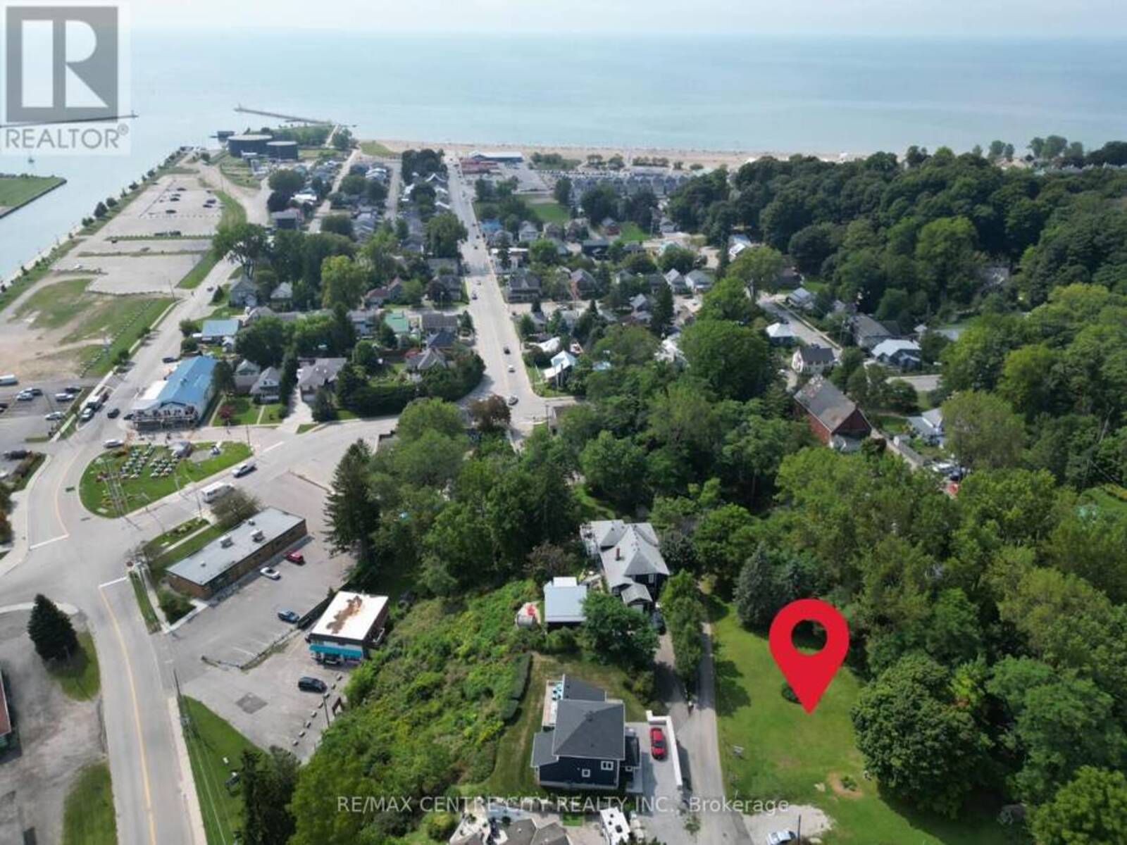 210 WILLIAM STREET, Port Stanley, Ontario N5L 1C5