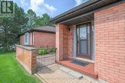 12 - 65 FIDDLERS GREEN ROAD | London Ontario | Slide Image Two