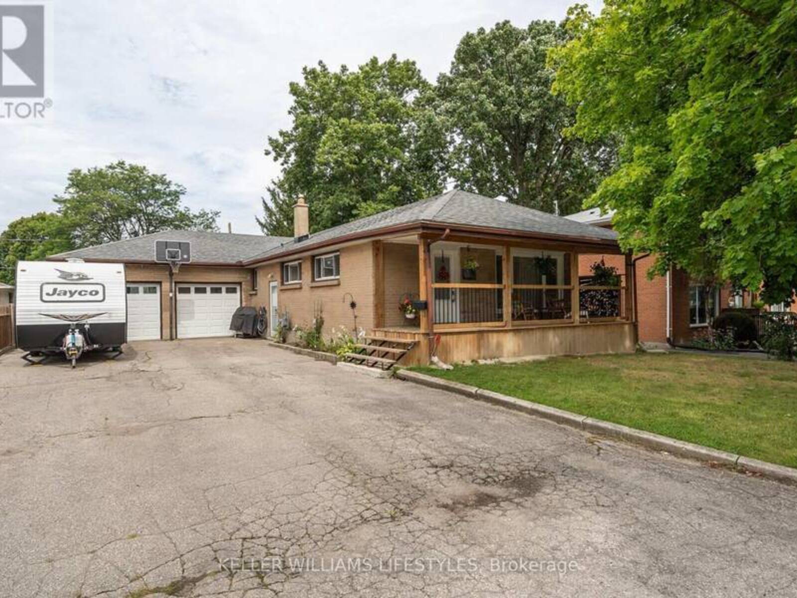 440 CLEVELAND AVENUE, London, Ontario N5Z 3C2