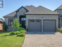 94 TIMBERWALK TRAIL Middlesex Centre Ontario, N0M 2A0