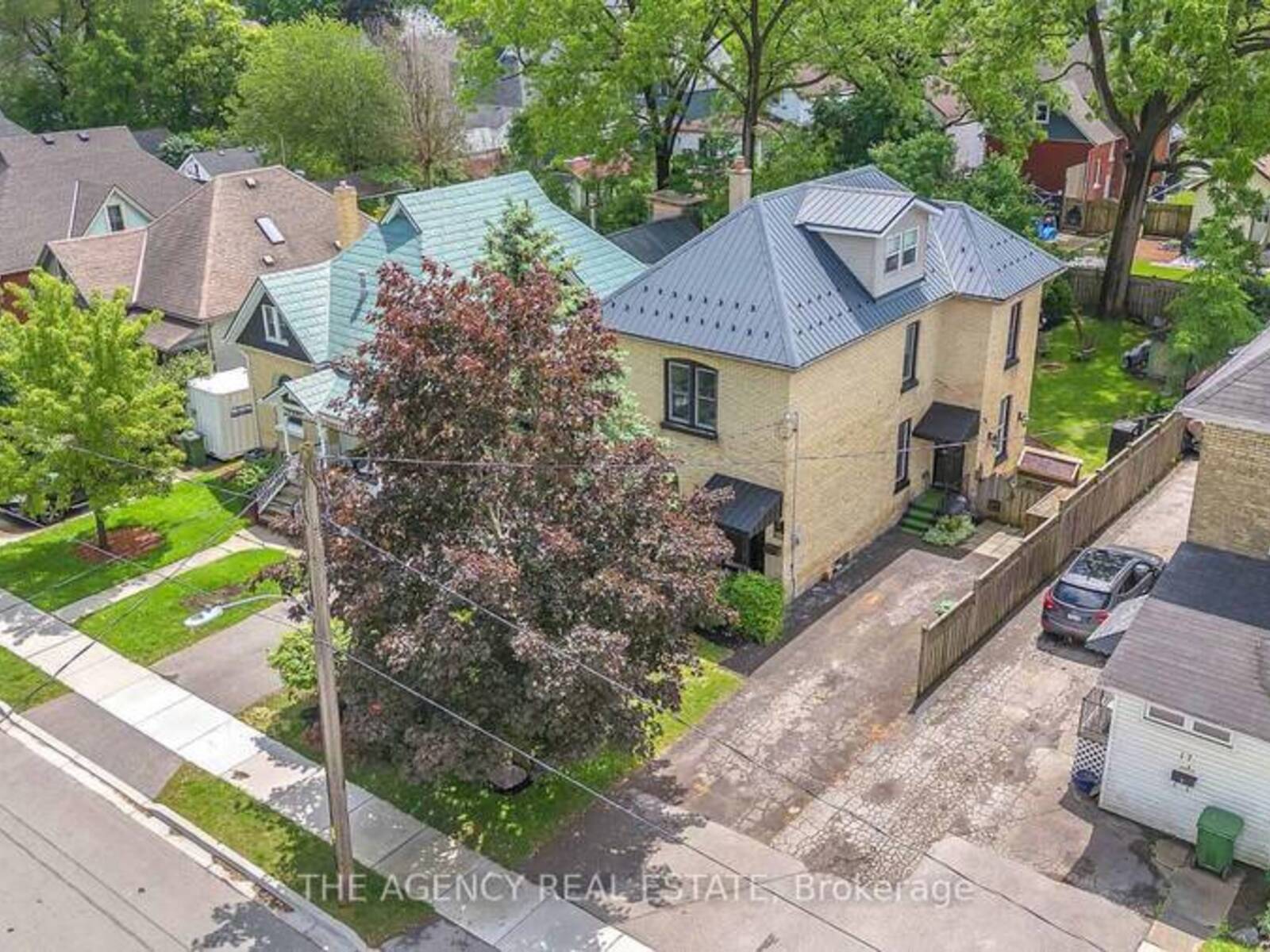 25 LOCUST STREET, St. Thomas, Ontario N5R 2C2