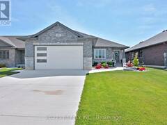 101 KAMAL DRIVE Sarnia Ontario, N7S 0A5