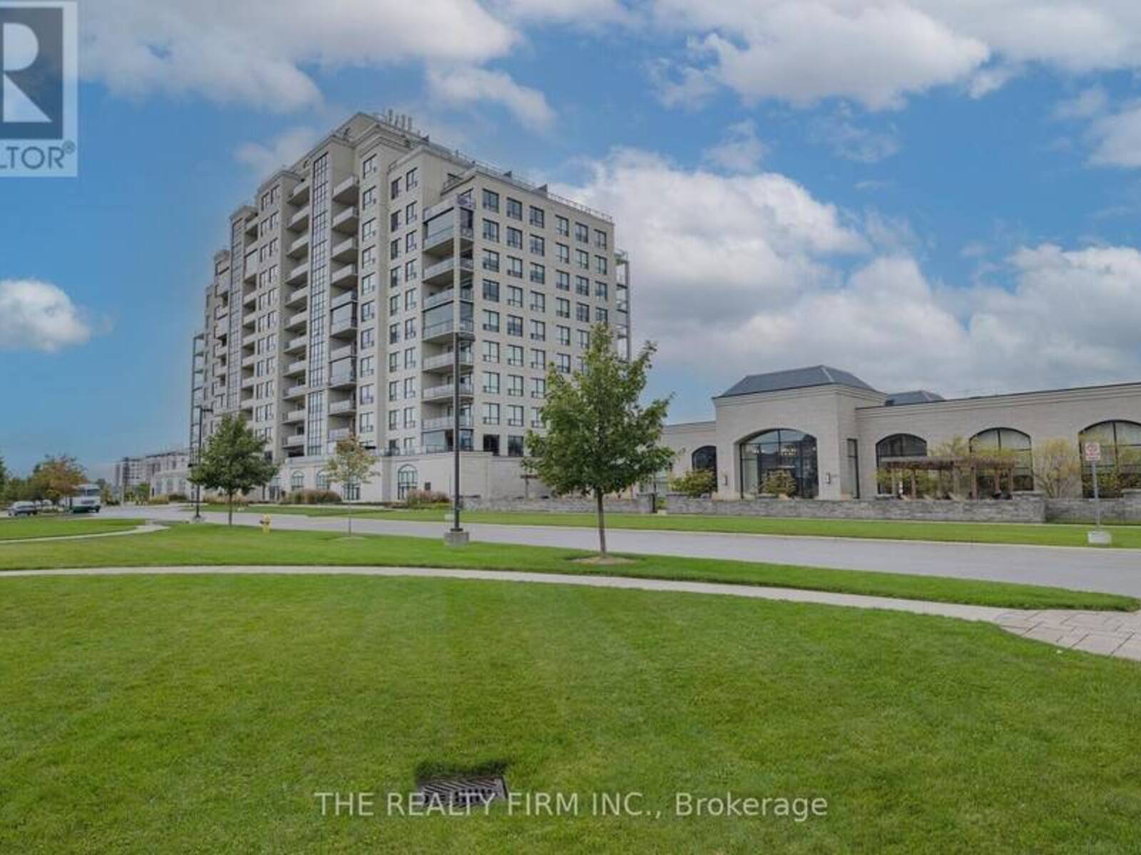 1109 - 260 VILLAGEWALK BOULEVARD, London, Ontario N6G 0P6