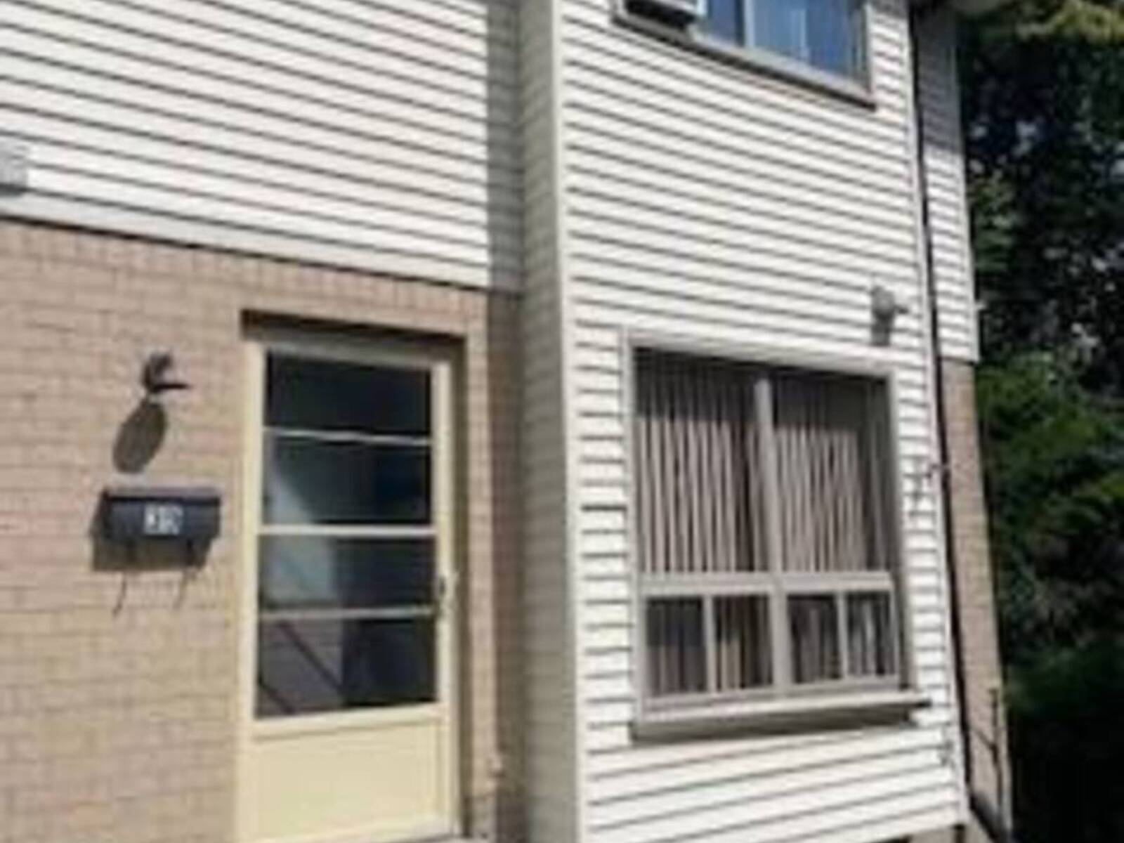 39 - 355 SANDRINGHAM CRESCENT, London, Ontario N6C 5K3