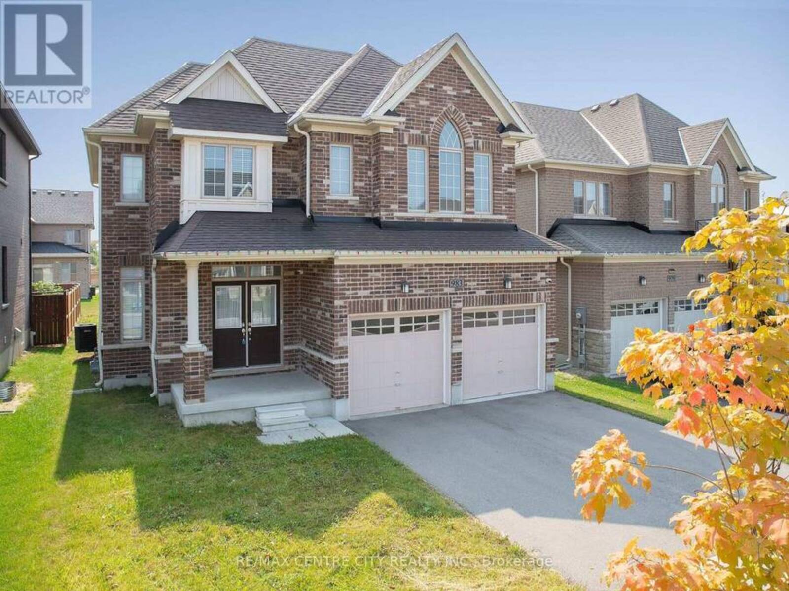 983 EDINBURGH DRIVE, Woodstock, Ontario N4T 0L4