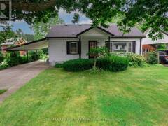 2571 QUEEN STREET Strathroy-Caradoc Ontario, N0L 1W0