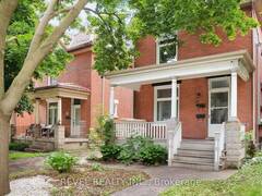 33 YALE STREET London Ontario, N6A 3Y3